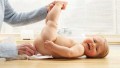 Trẻ nhỏ đi ngoài ra máu có nguy hiểm không?